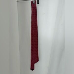 CREMIEUX 100% silk tie